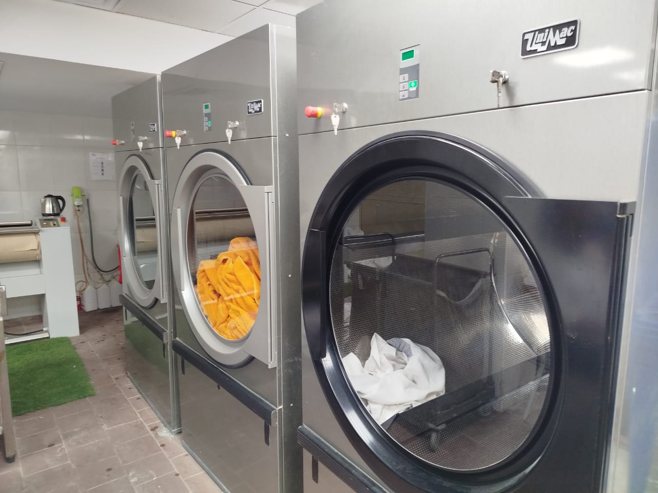 WhatsApp Image 2025-09-27 at 5.42.14 PM (2)