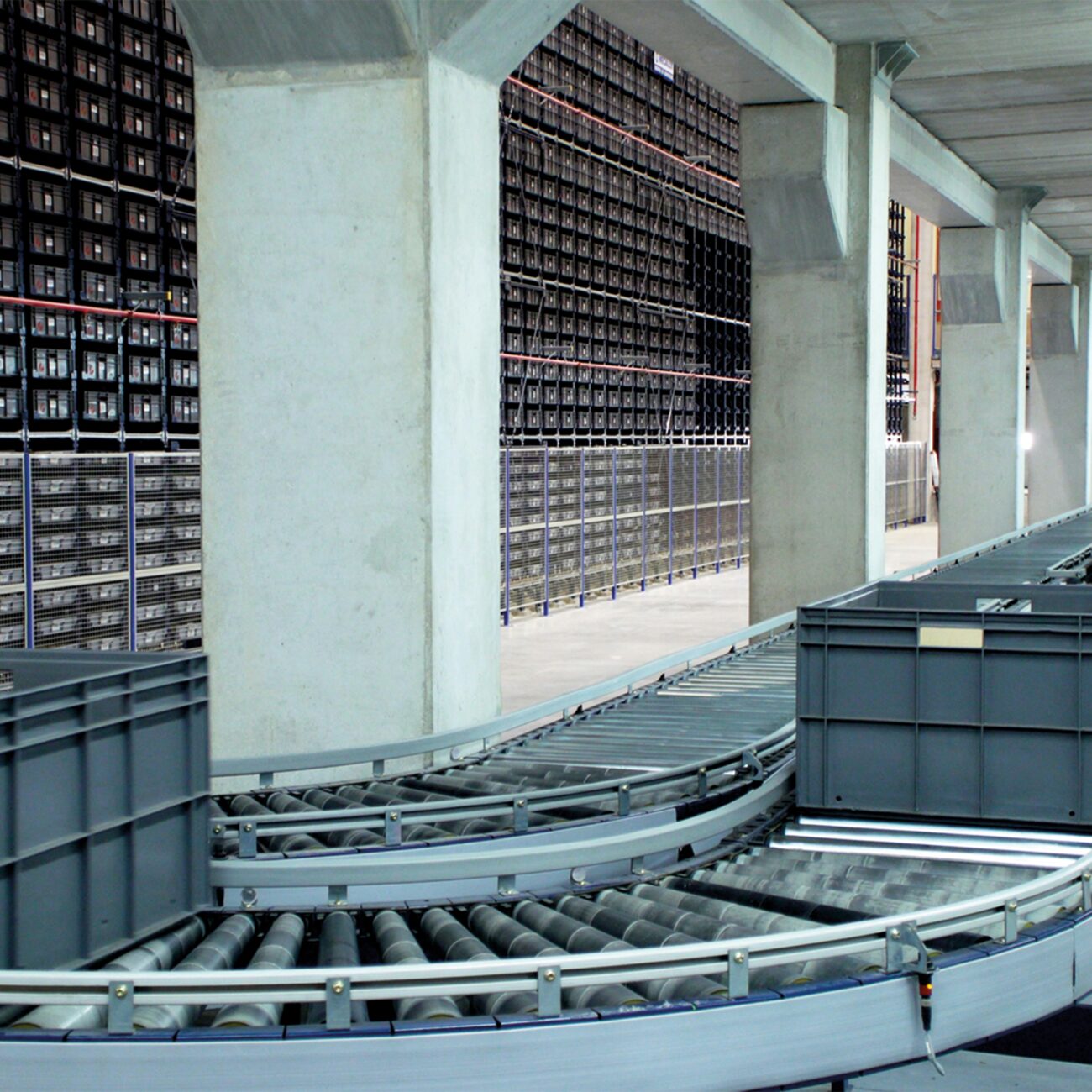 alberto-rodriguez-xoSw4kQMgbk-unsplash